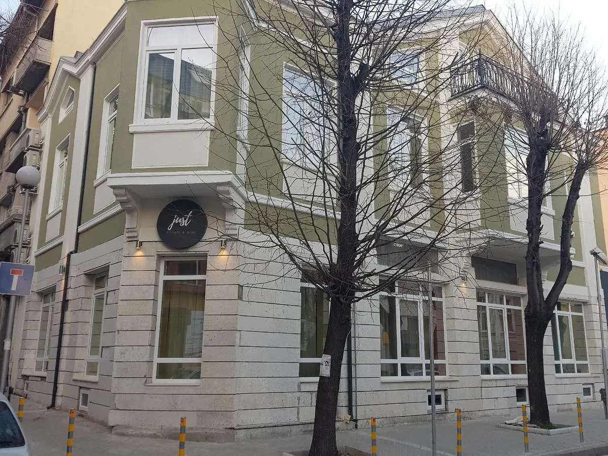 Hotel Just Home Varna